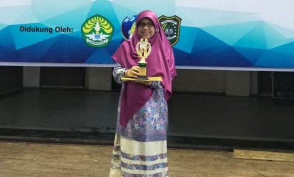 Olimpiade Guru IPS Tingkat Provinsi Riau Olimpiade Guru IPS Tingkat Provinsi Riau